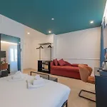 Maria Cristina Boutique ترييستي